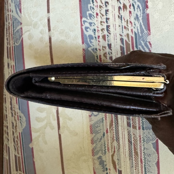 🍁SOLD🍁Louis Vuitton Damier Wallet - Picture 5 of 16